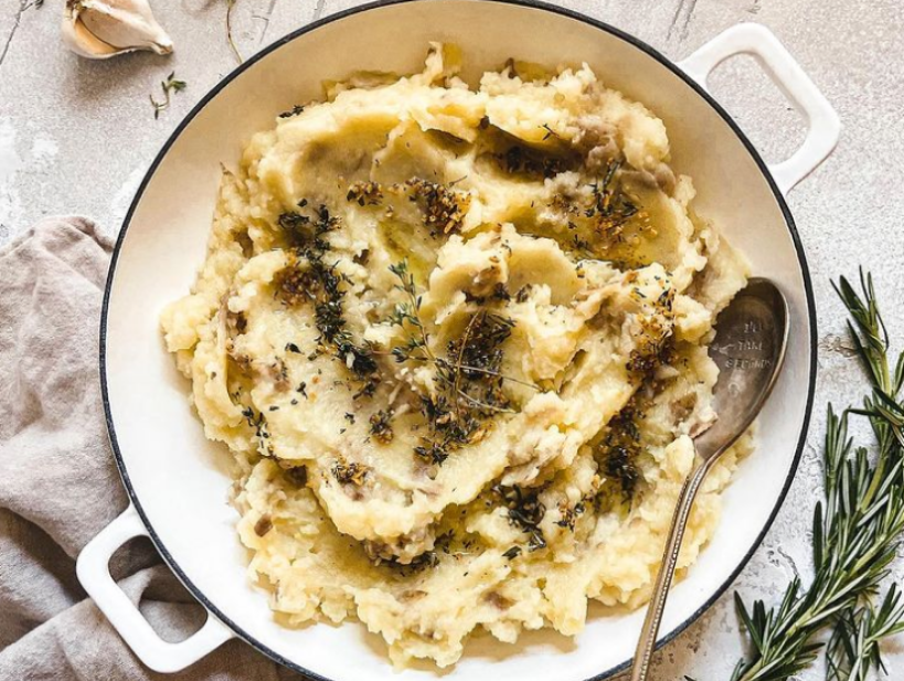 The BEST Dairy Free Garlic and Herb Mashed Potatoes